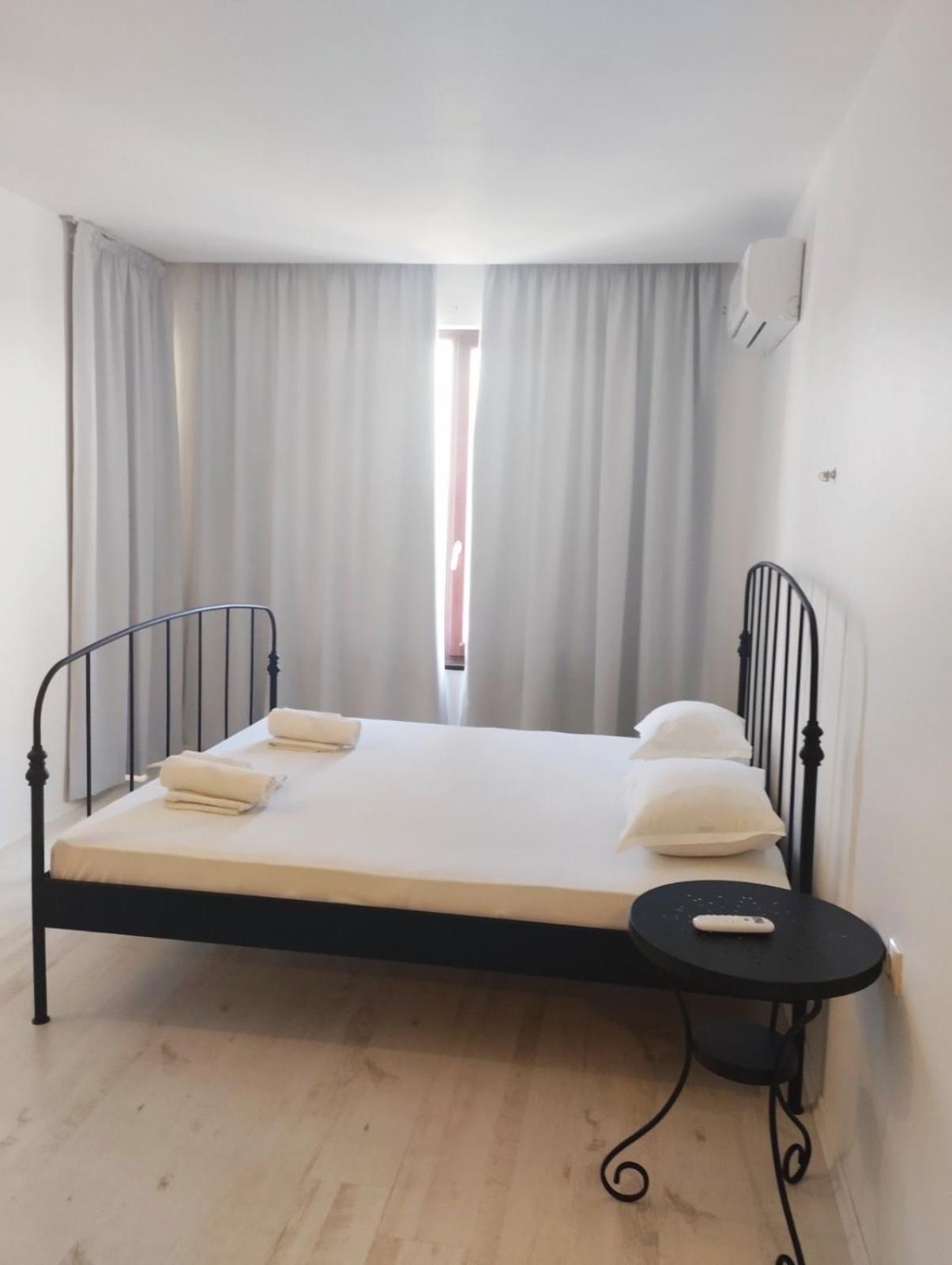 Golden Sands Rentals Apartments Dış mekan fotoğraf