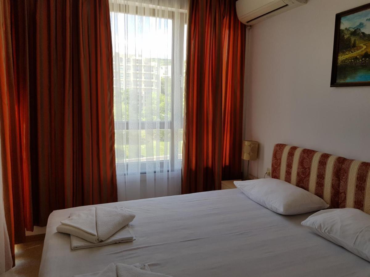 Golden Sands Rentals Apartments Dış mekan fotoğraf