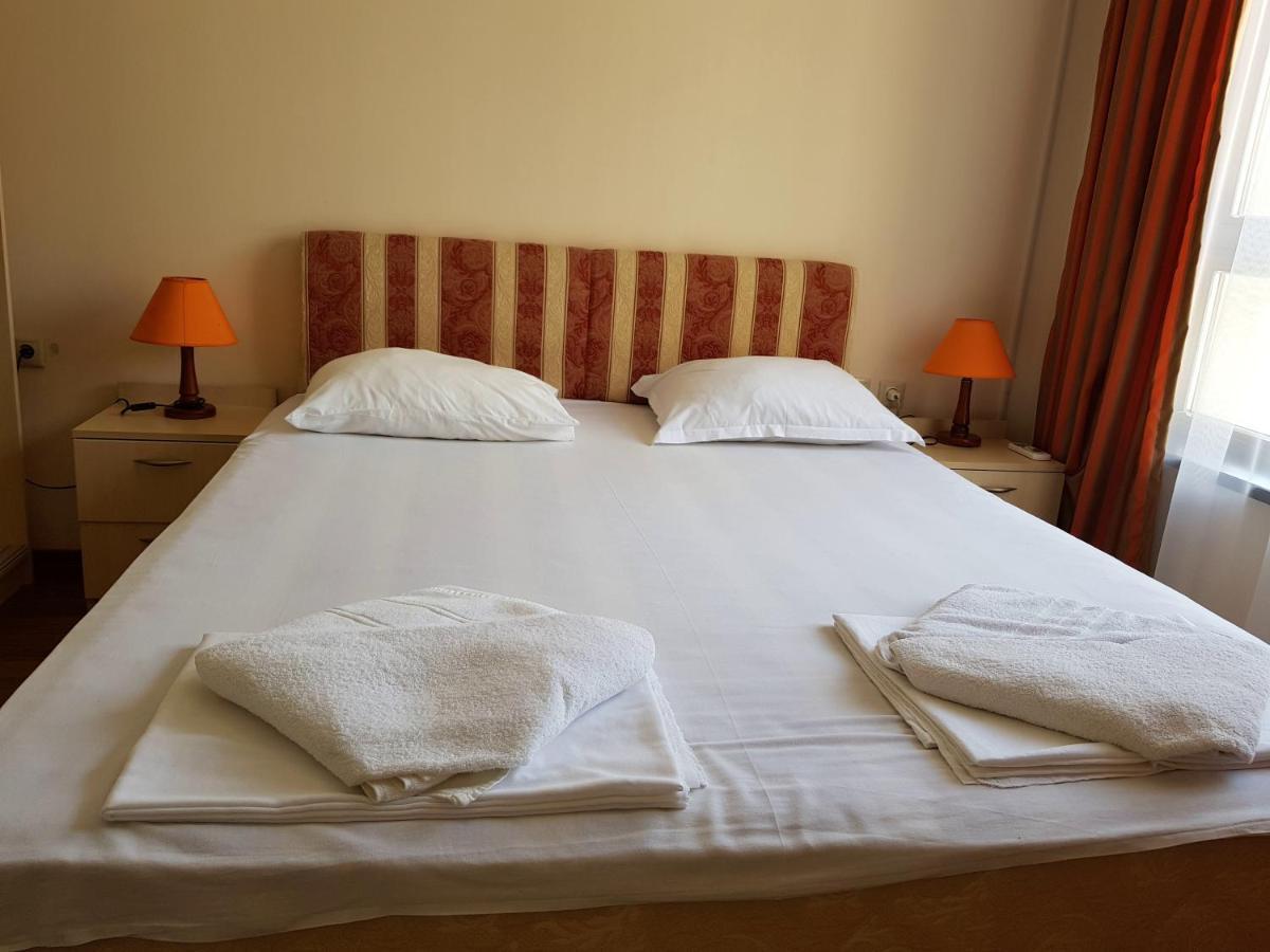 Golden Sands Rentals Apartments Dış mekan fotoğraf