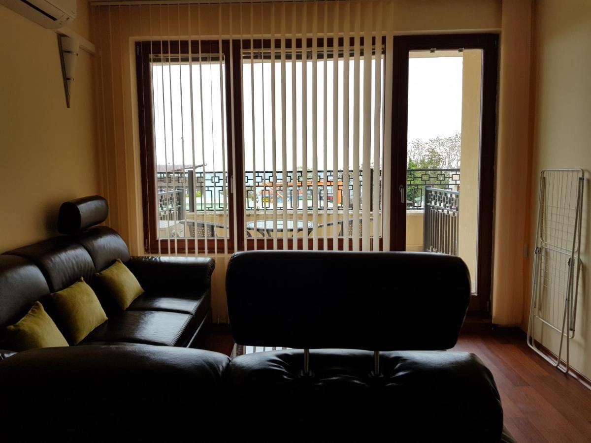 Golden Sands Rentals Apartments Dış mekan fotoğraf